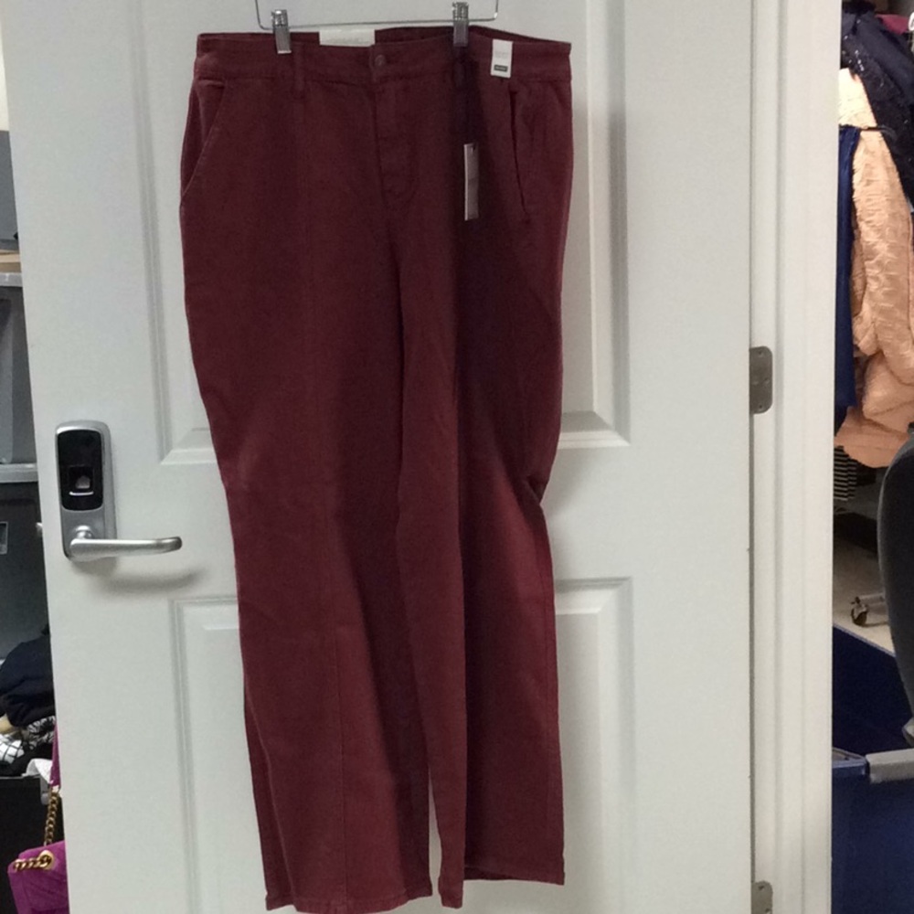 “Judy Blue” High waist, wide leg jeans. NWT